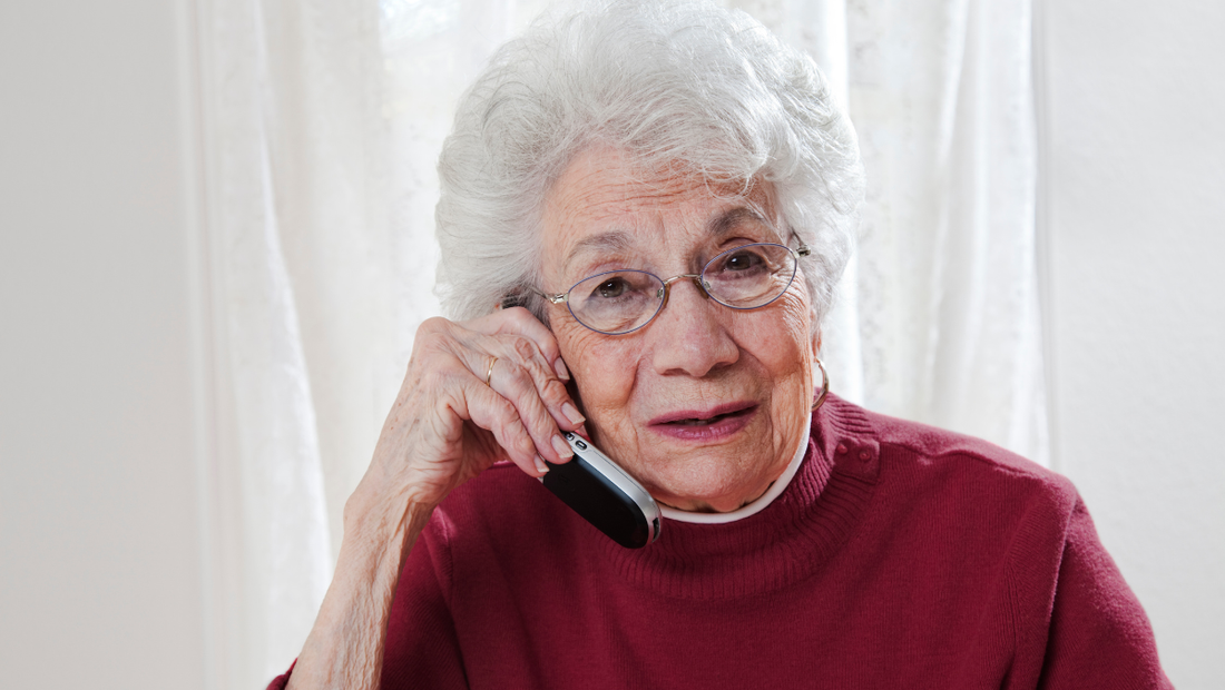 How Can Families Protect Elderly Relatives Who Frequently Answer Unknown Numbers? 