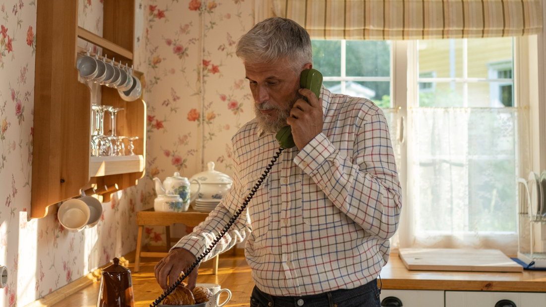 How Do Landline Call Blockers Improve Quality of Life for Seniors Living Alone? 